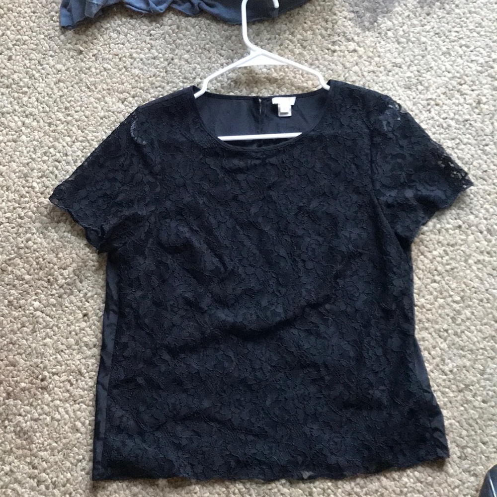 Lace t-shirt style top